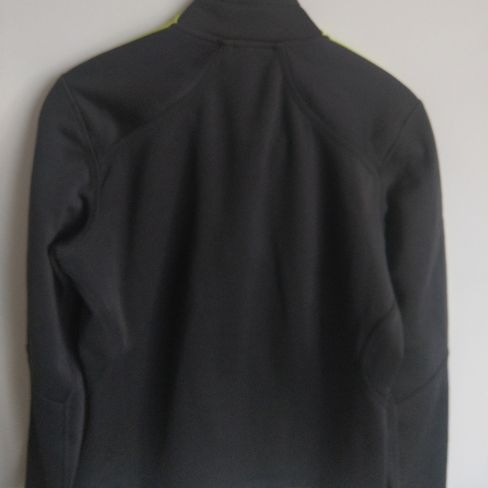 Adidas jacket - Picture 2 of 8